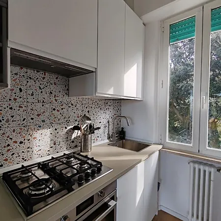 Casa Di Bianca Tirrenia